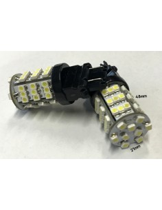 Coppia 2 Lampade Led T25 3157 P27/7W Con 54 Smd 3528 Bianco Freddo 6000K 12V 2W 2