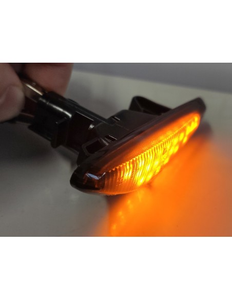 Kit Freccia Laterale a Led Side Marker Dinamica Lente Fume VW T6 Transporter Caravelle 15-19 VWT6SLED