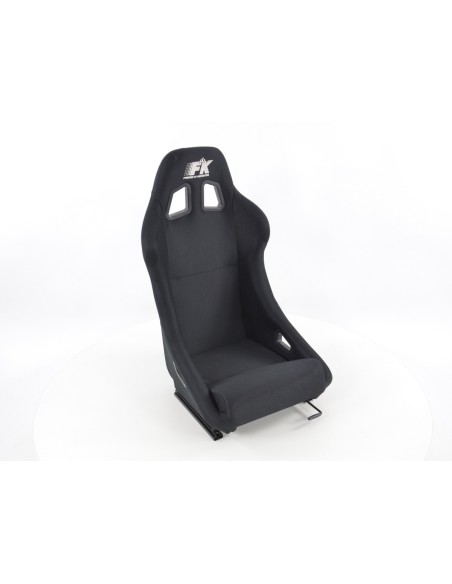 I sedili sportivi FK, i sedili avvolgenti completi per auto, conferiscono a San Francisco un look da sport motoristico