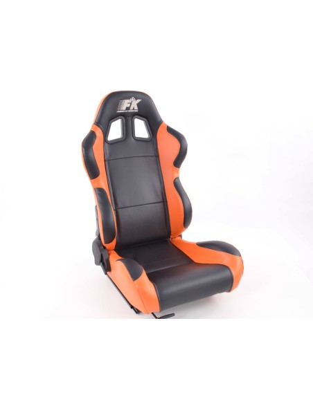 Sedili sportivi FK I sedili semigusci automatici conferiscono a Boston un look da sport motoristico
