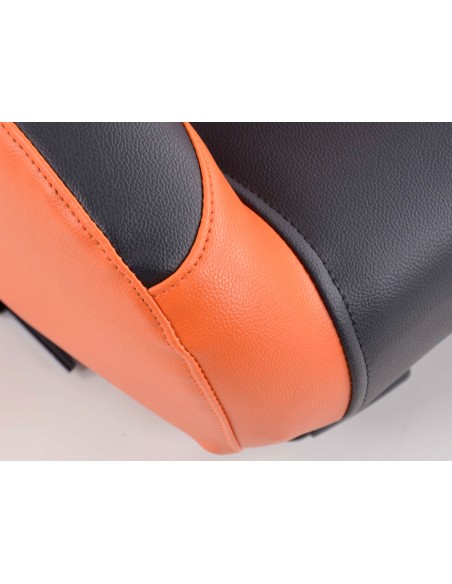 Sedili sportivi FK I sedili semigusci automatici conferiscono a Boston un look da sport motoristico