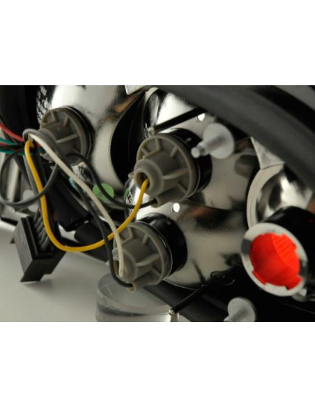 Fanali posteriori set Renault Megane 3 porte. Tipo DABALAKAEA 96-98 cromato