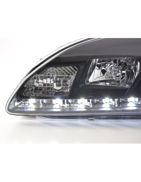 Daylight faro LED DRL look Ford Focus 4/5 porte. 05-08 nero per veicoli con guida a destra