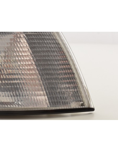 Parti di usura indicatore anteriore destra Audi A4 (B5 / 8D) 95-99