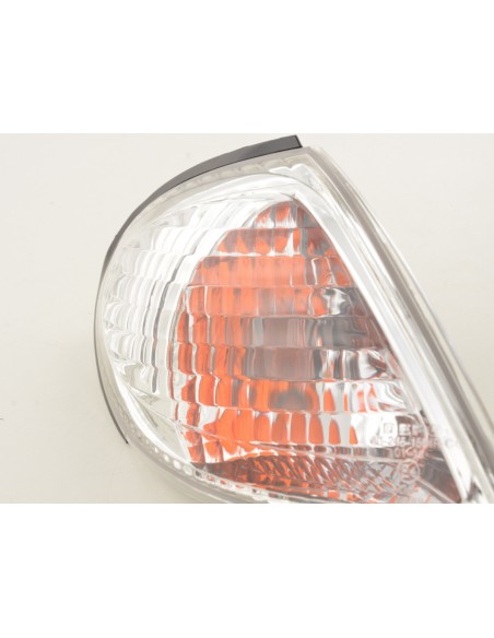 Parti di usura indicatore anteriore destro Nissan Almera (N16) 01