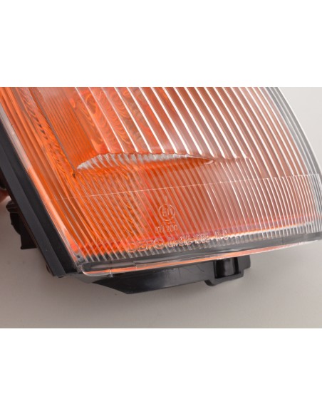 Parti di usura indicatore anteriore destro Toyota Starlet (P8) 90