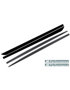 Le gonne laterali aggiungono il nero opaco delle estensioni del labbro w/decals per BMW F10 F11 5 serie (11-Up)